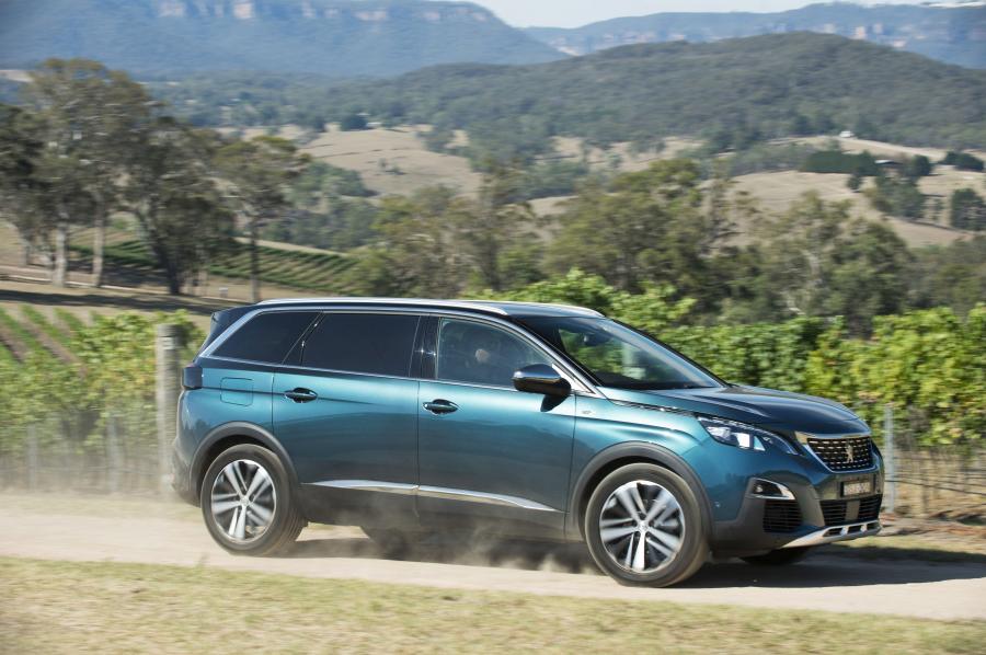  Peugeot 5008 GT 2018 года  (AU) (фото 19 из 29)
